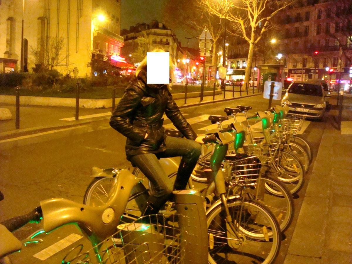 2 Pieces Calme Et Central, Paris 10Eme Apartment Bagian luar foto